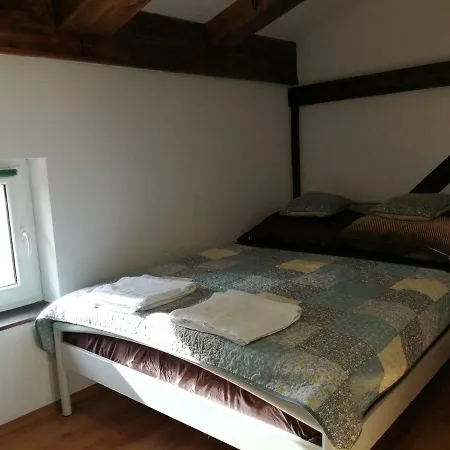 Lantgård Agroturystyka Stajnia Rusinowo Tuczno (Walcz)